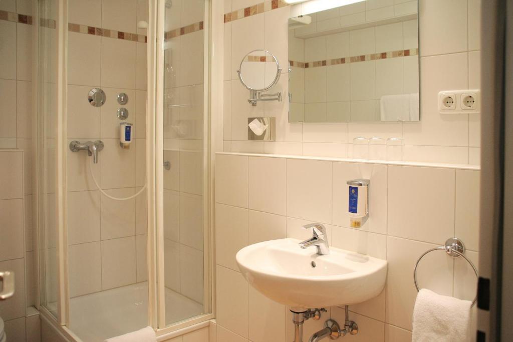 Andi Stadthotel Hotel 3*